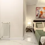 Διαμέρισμα Crispi 30 Stylish *
