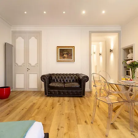 Crispi 30 Stylish * Ρώμη