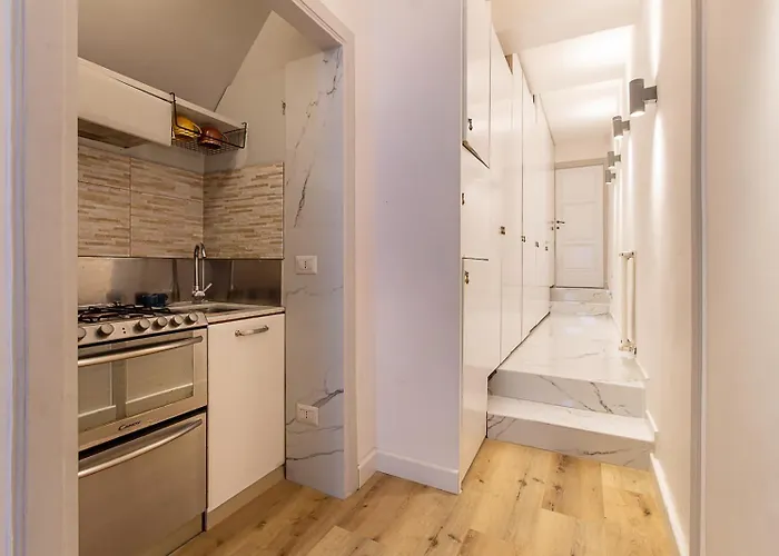 Crispi 30 Stylish Διαμέρισμα